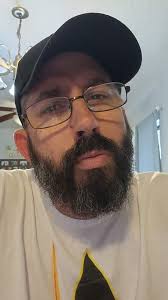 Going to have a bash at a deep pour table (1st one)