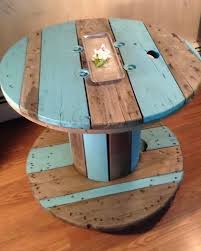 Sold Upcycled And Repurposed Cable Spool Side By Thepaintedden Cablespooltables Sold Upcycled And Repurposed Cable Spool Side By T Tra Coola Bilder Hantverk