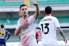 The red devils, in the last few hours have changed their stance regarding this deal. Manchester United Defender Diogo Dalot Yet To Open Talks On Permanent Old Trafford Exit Daily Mail Online
