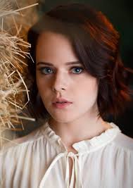 Fan Casting June Laporte as Ellie Blake in Freaky Friday:New Broadway Cast 