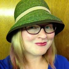 Candy Lyons (@candylyons)