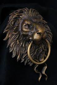 Pin On I Hear You Knockin