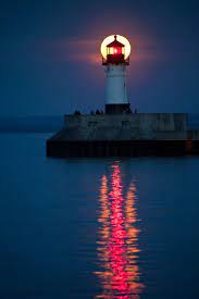 Pin By Kasia Makosa On Guiding Lighthouses Lighthouse Lighthouse Pictures Beautiful Lighthouse