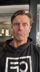 And yes, I'm usually a very positive dude… But I'm positively p.o.'d at the  lack of customer service in the big box world we live. Does anyone know  anyone with actual authority