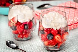 Mousse De Yaourt Facon Chantilly Andros Gourmand Et Vegetal