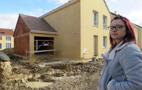 Depuis près de 50 ans, nous avons construit plus de 105 0000 appartements et maisons individuelles en village et plus de 550 200 m² de bureaux et locaux d'activités en france. Villiers Sur Morin 48 Familles Attendent La Livraison De Leur Maison Depuis Septembre Le Parisien