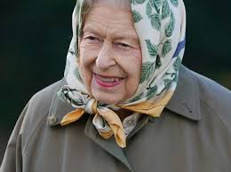 La Reina Isabel II, en peligro: un intruso armado entró al castillo en  Navidad