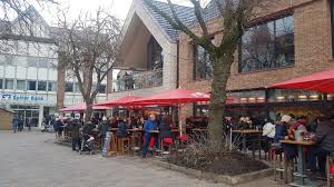 Unsere mitarbeiter beraten sie kompetent in allen fragen rund um ihre finanzplanung. Gosch S Bistro Und Kneipe Nach Dem Umbau In Westerland Sylt Sylt Tv