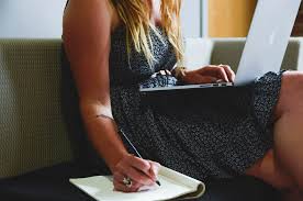 reddit essay writers available for payment
