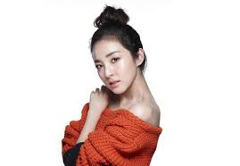 Maybe you would like to learn more about one of these? 7 Model Hair Bun Ala Perempuan Korea Untuk Gaya Ke Pesta Bukareview