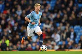 €25.00m* dec 15, 1996 in radomyshl, zhytomyr oblast, ukraine. Aleksandr Zinchenko Nazval Svoyu Pyaterku Kandidatov Na Zvanie Luchshij Futbolist Goda 7 Noyabrya 2018 G Dinamo Kiev Ot Shurika
