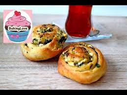 Lauchschnecken Mit Spinat Und Schafskase Pogaca Borek Hefeteig Lebensmittel Essen Hefeteig Brot Mit Kase