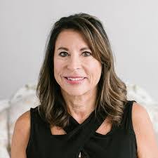 Ella Mcbee's Instagram, Twitter & Facebook