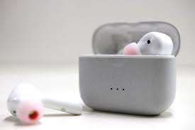 It's better to have a capable pair of headphones that look lame than a stylish pair that sound awful. Anker S Shot At Apple Soundcore Liberty Air 2 Review Major Hifi