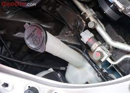 Tips + diy + tanya kereta. Tabung Air Wiper Mobil Bocor Ini Salah Satu Penyebabnya Sob Gridoto Com