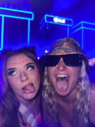 OK time for another one. If you saw my previous posts you'll know I have  more space to play with. This time I needed room for other stuff but still  wanted a