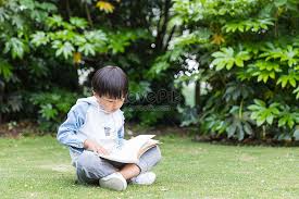 Muat turun gambar pakaian kanak kanak lebah comel berjalur biru, biru, belang, cantik png atau psd ini secara percuma. Kanak Kanak Comel Membaca Buku Di Atas Rumput Gambar Unduh Gratis Imej 500927998 Format Jpg My Lovepik Com