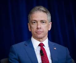 Skilled in the Art With Scott Graham: A Former PTO Director Is Set to Argue  to the Federal Circuit + The Latest Test of AI Patent Eligibility