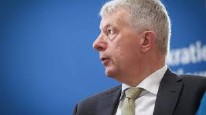 Pit Lane: Chris Leesch sur le podium des 24 Heures du Mans