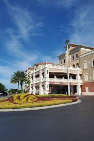 Westgate town center resort is located on a lake and in an area with good shopping. Westgate Town Center Resort Resort And Room Review