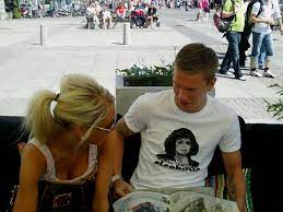 Goteborg page) and competitions pages (champions league. Baraben Com Wernbloom Vi Har Knytnavsslagsmal Pa Traningarna