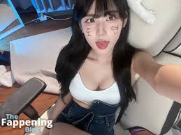 yule_.0.03 Nude Leaks Photo 21 | TheFappening