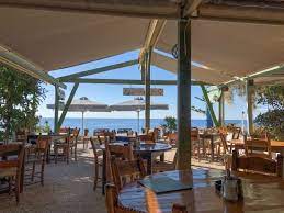 Τα αλλαντικά και τα αλίπαστα καπνίζονται και παστώνονται στο εστιατόριο από το επιτελείο της κουζίνας του όμικρον μεζέ. Omikron Sougia Restaurant Bewertungen Telefonnummer Fotos Tripadvisor