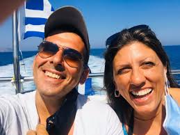 Από τη βικιπαίδεια, την ελεύθερη εγκυκλοπαίδεια. Politikos H Kai An8rwpinos Erwtas Zwhs Kwnstantopoyloy Kai Toy H8opoioy Karanastash Lamia Fm 1 Eidhseis Apo Thn Sterea Ellada Kai Olo Ton Kosmo