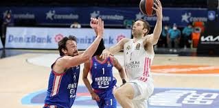 Real madrid ise darüşşafaka doğuş ile dörtlü final'e kalmak için. Fettwyjcee1anm