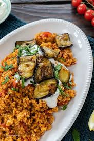Bulgur Mit Tomaten Auberginen Und Joghurt Rezepte Leckere Vegane Rezepte Essensrezepte