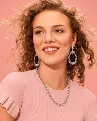 Eula Renner's Instagram, Facebook & TikTok