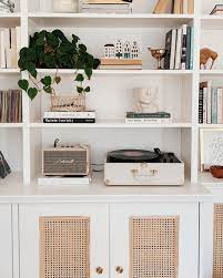 Kate Spiers On Instagram Happy Sunny Sunday Tomorrow Is My First Day Back At Work In Forever S Small Living Room Decor House Interior Living Room Theaters