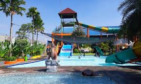 Waterboom lippo cikarang terdapat beberapa wahana yang sangat menarik untuk dicoba. Harga Tiket Panghegar Waterboom Wisata Air Di Bandung Yang Hits