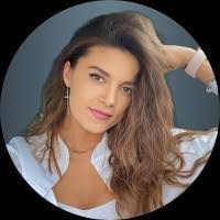 Sylvia Bernard's Instagram, Twitter & Facebook