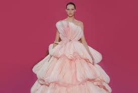 بالصور فساتين خطوبة منفوشة ع الموضة 2020 Dresses Fashion Victorian Dress