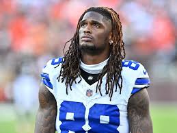 TRAGIC LOST: Cowboys wide receiver CeeDee Lamb in Tears as He Announce the  Death of His father Cliff lamp in a Devastates car crash…..see  morehttps://nellysports.co.uk/2024/12/07/tragic-lost-cowboys-wide-receiver- ceedee-lamb-in-tears-as-he-announce-the ...