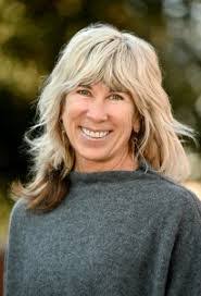 Cassandra Riddle's Instagram, Twitter & Facebook