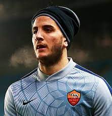 Primi contatti tra le parti, una situazione che richiederà del tempo prima di arrivare ad un. Kostas Manolas Wikipedia