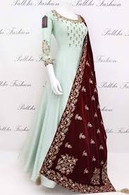 Indian Traditional Clothing Online At Best Indian Clothing Stores In Houston Usa Gown Party Wear Indian Wedding Wear Designer Dresses Indian