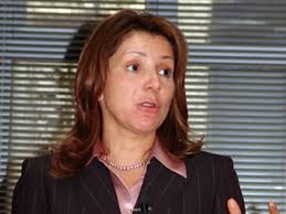 La viceministra del medio ambiente Claudia Mora anuncia fuertes sanciones  para quienes no den manejo adecuado a los desechos hospitalarios