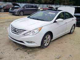 The average listed price is aed 19,830 and the average mileage driven per year is 115,923. 5npec4ac7dh710485 2013 Hyundai Sonata Se White Price History History Of Past Auctions Prices And Bids History Of Salvage And Used Vehicles