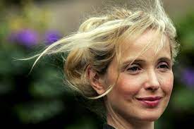 Julie delpy news, related photos and videos, and reviews of julie delpy performances. Julie Delpy Steckbrief News Bilder Gala De