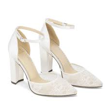 Wedding Shoes Lace High Heel Hailey Ivory In 2020 Bridal Heels Lace Wedding Shoes Ivory Wedding Shoes Lace