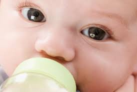 Susu bagi bayi atau belita memiliki peran sangat penting dalam membantu perkembangannya, susu memiliki berbagai nutrisi yang di butuhkan oleh tubuh terutama bagi bayi yang masih berada dalam pertumbuhan. Duh Bayi Kok Sembelit Republika Online