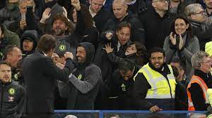 The italian led inter milan to their first serie a title in 10 years. Fc Chelsea Die Frau Des Meistertrainers Bricht In Tranen Aus Welt