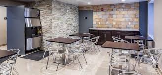 616 lorimer street brooklyn, ny 11211. Umbrella Hotel Brooklyn