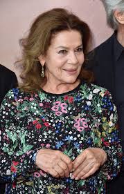 Entertainment bilder des tages dominik wedel (sohn von hannelore elsner) mit fre. So Nah Standen Sich Hannelore Elsner Und Ihr Sohn Wirklich Promiflash De