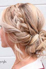 Edle Mittellange Frisuren Und Schnitte Mehr Sehen Source By Iffelsberger Hair Einfache Frisuren Mittellang Frisur Hochzeit Geflochtene Frisuren