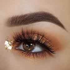 Black And Blue Inner Corner Of Eye Gold Warm Brown Eye W Gold Foil Inner Corner Highlight Makeup Beautyby Julie Makeupideasblueeyes Eye Makeup Blue Eye Makeup Makeup For Brown Eyes