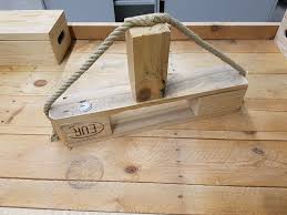 Paletten Schiff Kinder Werkstuck Gefertigt Durch Vater Und Sohn Werkbank Kinder Kinder Turschilder Paletten